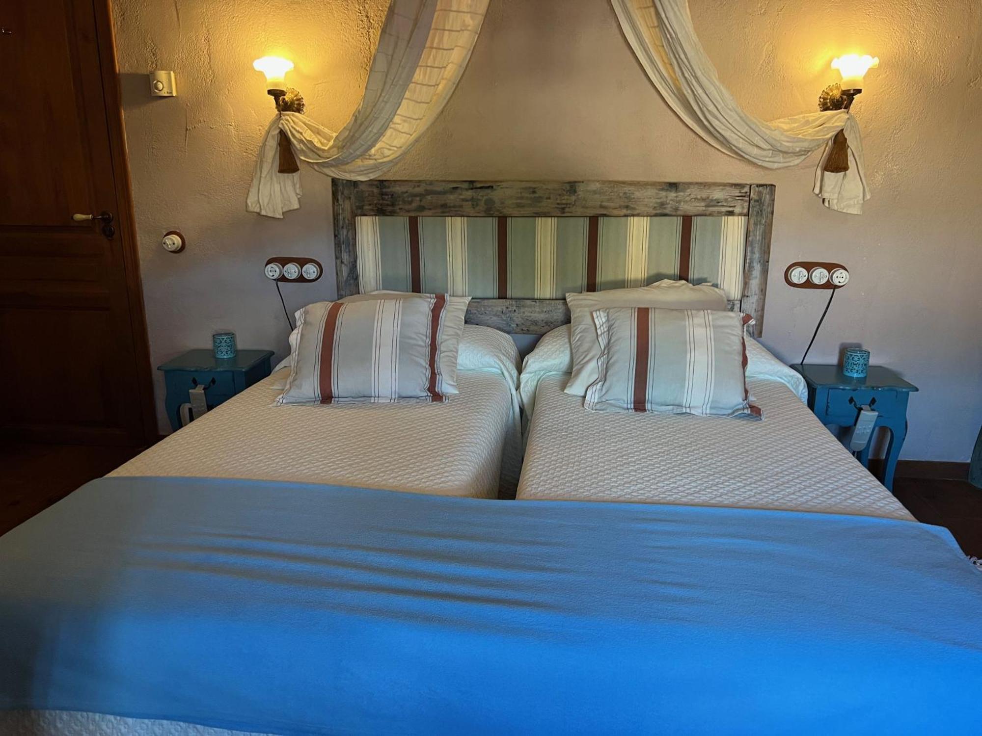 Les Vinyes Alojamiento Rural Boutique & Spa Vilardida Bagian luar foto