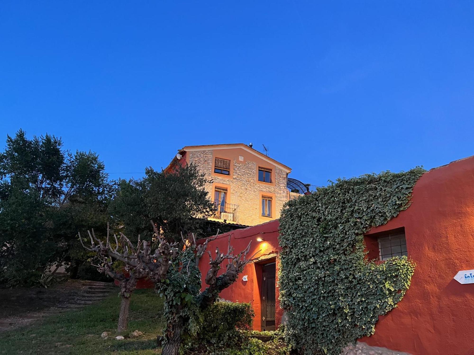 Les Vinyes Alojamiento Rural Boutique & Spa Vilardida Bagian luar foto